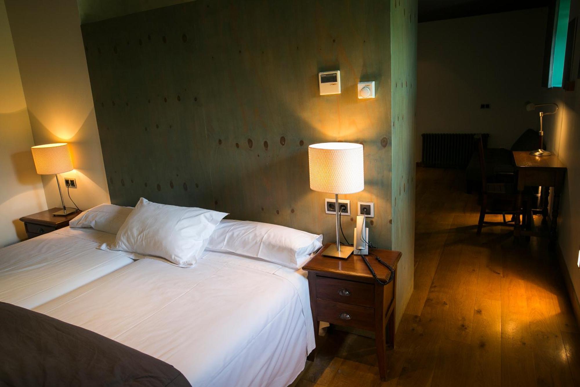 Hotel Boutique El Convento De Mave Santa María de Mave Eksteriør bilde